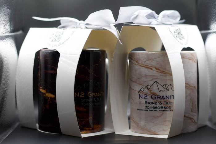 N2 Granite Stone & Tile — mugs en caja de regalo